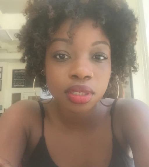 Seyá McAllister from LovelyColorBrown Yoga